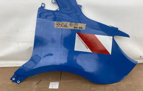 Mercedes-Benz Sprinter W907 W910 Fender A9108810100