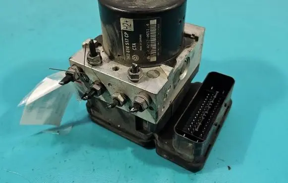 Volkswagen Touran I ABS Pump 1K0614517CP IMPRK1588905