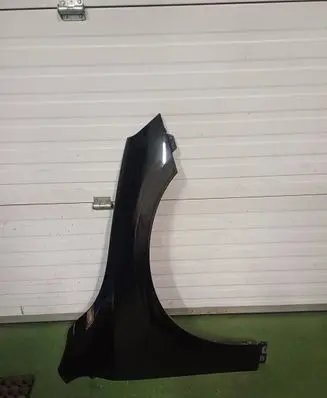 Volvo S60 Fender