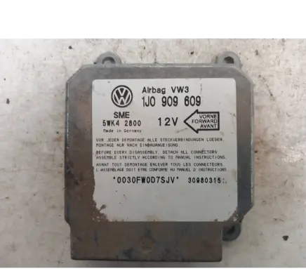 Volkswagen Golf IV Airbag control unit/module 1j0909609