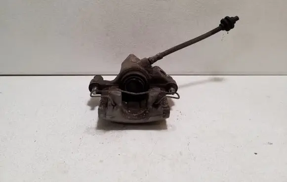Ford Kuga II Rear brake caliper