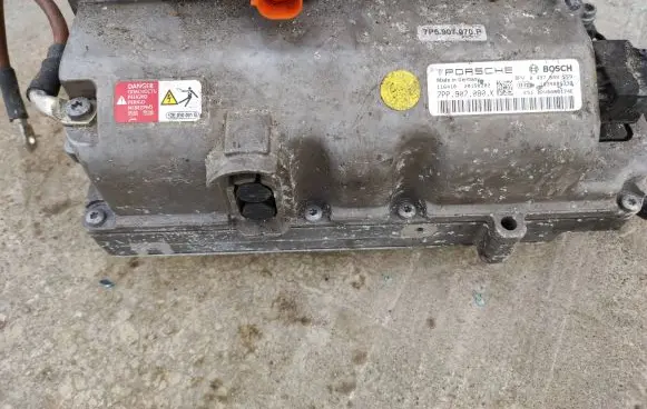 Porsche Cayenne (92A) Hybrid / electric car battery 7PP907080K 0437508559