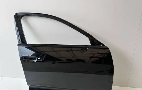 Audi A6 S6 C8 4K Front door