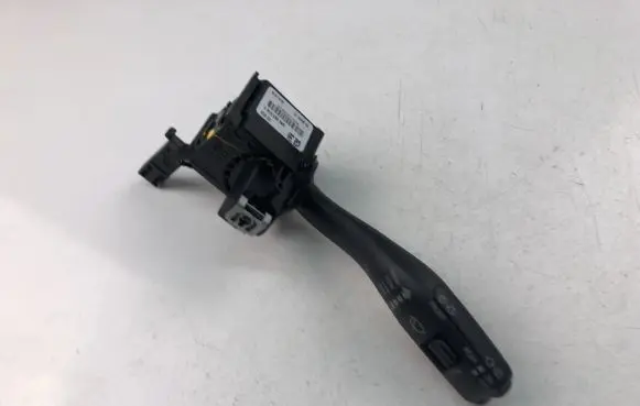 Audi A3 S3 8P Indicator stalk 8P0953519E