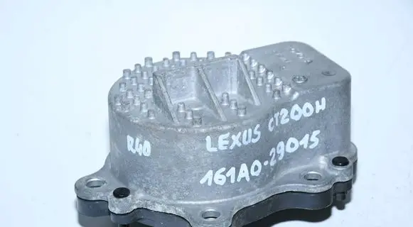 Lexus CT 200H Water pump 161A0-29015