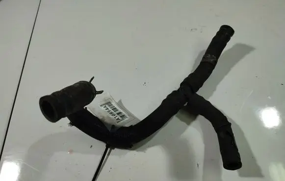 Toyota Avensis Verso Engine coolant pipe/hose