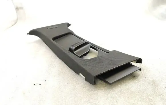 Mercedes-Benz C W204 (B) pillar trim (top) A204860130