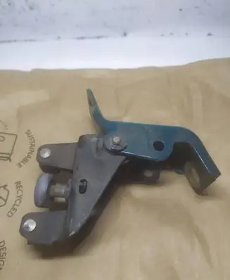 Renault Kangoo I Rear door lower hinge 354515G