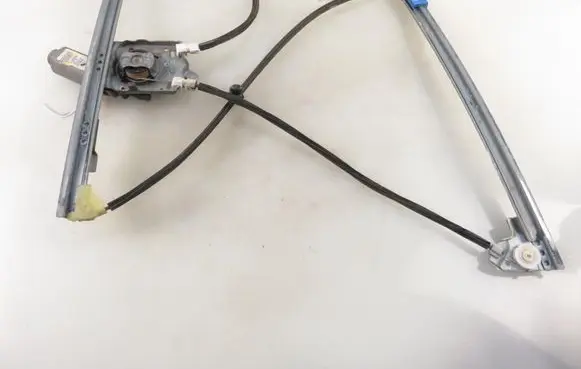 Renault Laguna II Front door window regulator with motor 400569T