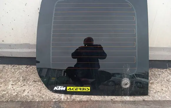 Citroen Jumpy Rear windscreen/windshield window 