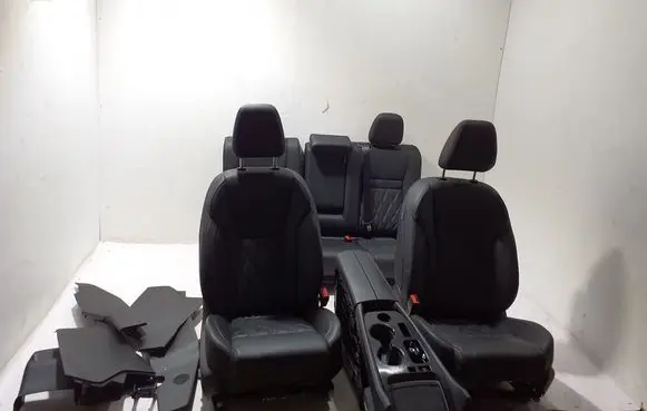 Nissan X-Trail T33 Interior set 