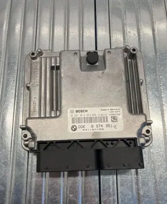 BMW X1 E84 Engine control unit/module 8574351 0281019854 031167168