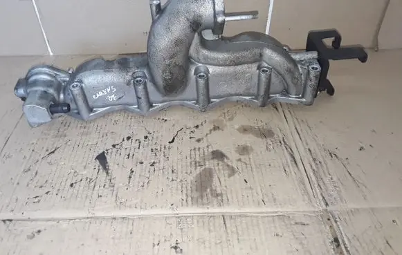 KIA Carens II Intake manifold NOCODE