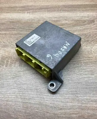Mazda 6 Airbag control unit/module GJ6A57K30B
