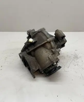 Mercedes-Benz E W210 Front differential 2103350001
