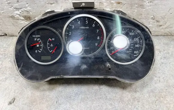 Subaru Impreza II Speedometer (instrument cluster) 85013FE010 NSG120R 0255016
