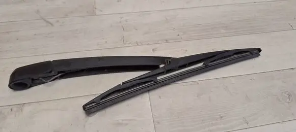 Mazda 5 Rear wiper blade