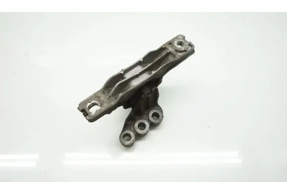 Opel Antara Engine mount bracket