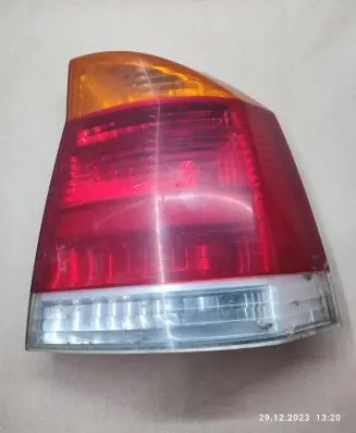 Opel Vectra C Rear/tail lights 13130644