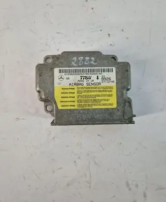 Mercedes-Benz B W245 Airbag control unit/module A1698209926
