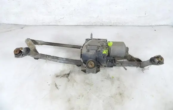 Volkswagen Caddy Front wiper linkage and motor 2K1955023E
