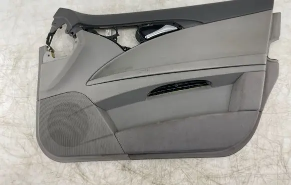 Mercedes-Benz E W211 Front door card panel trim A2117270214