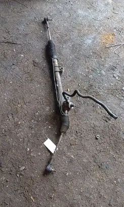 Nissan Primera Steering rack 34012493