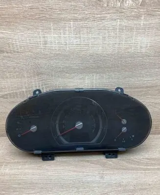 KIA Sportage Speedometer (instrument cluster) 940013U195 U195 MPH