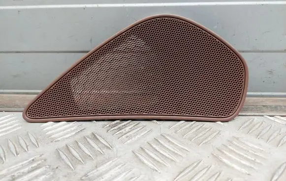 Side speaker trim/cover