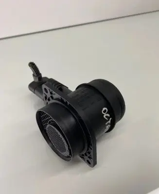 Skoda Octavia Mk2 (1Z) Mass air flow meter 0281002531 038906461B