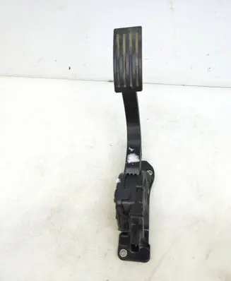 Ford Focus Accelerator throttle pedal EV619F836AA 6PV01036880 FV8QE