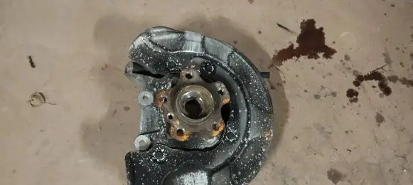 BMW 5 G30 G31 Rear wheel hub 6866977 6869788 6861801