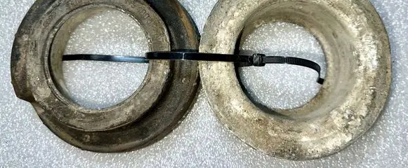 Audi A8 S8 D2 4D Rear coil spring rubber mount 4D0512297J 4D0512297G
