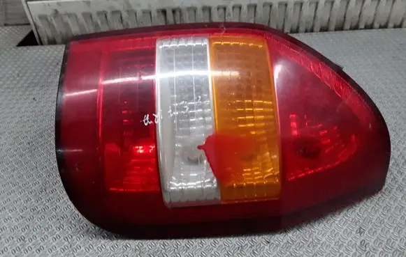 Opel Zafira A Rear/tail lights