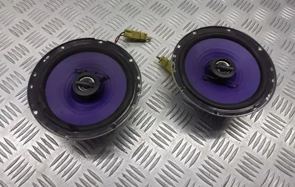 Fiat Siena Subwoofer speaker
