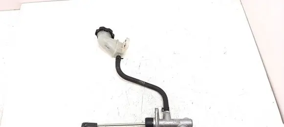 Chevrolet Captiva Clutch master cylinder