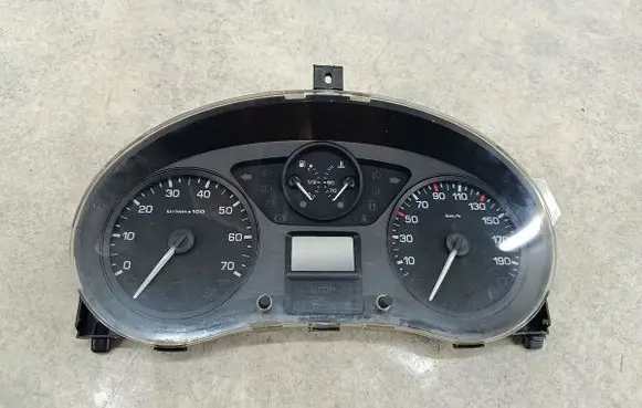 Citroen Jumpy Speedometer (instrument cluster) 555001310104
