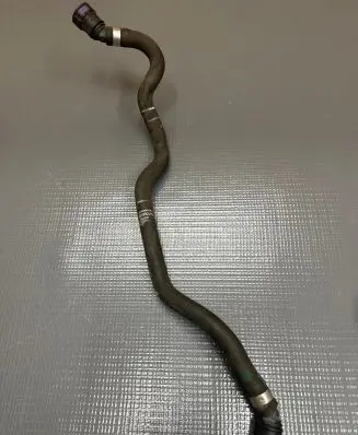 Volvo XC90 Engine coolant pipe/hose 31338396