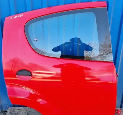 Peugeot 107 Front door