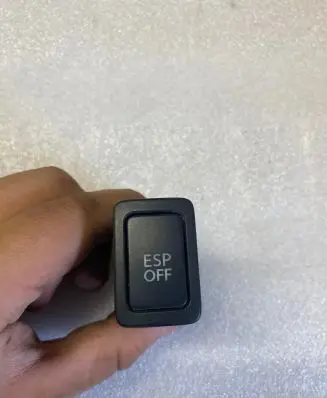 Suzuki SX4 ESP (stability program) switch SP221201A