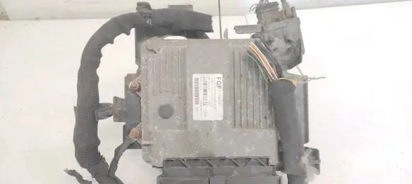 Fiat Doblo Engine control unit/module 51758210 7160003301