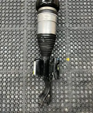 Mercedes-Benz C W205 Front shock absorber/damper a2053200438
