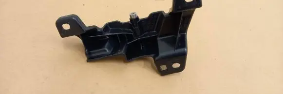 Skoda Octavia Mk4 Front bumper cross member 5E3807989 5E3807381 8119121