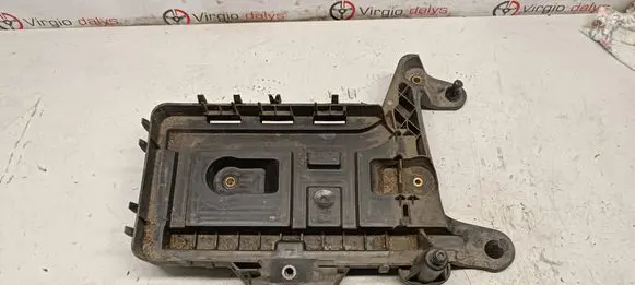 Seat Altea XL Battery tray 1K0915333