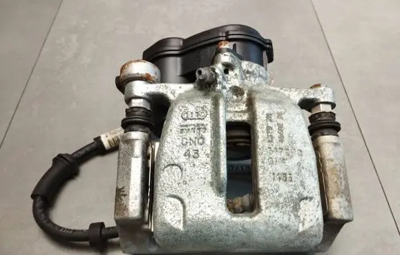 Audi A7 S7 4G Rear brake caliper 4G6AE