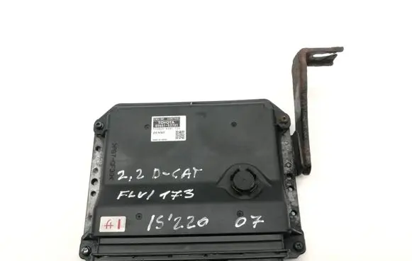 Lexus IS 220D-250-350 Engine control unit/module 8966153701