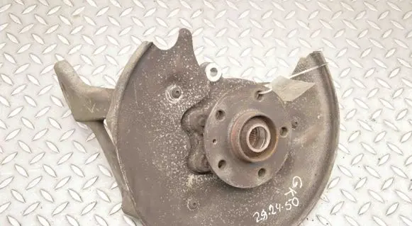 Audi A4 S4 B8 8K Rear wheel hub