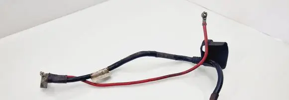 Volkswagen PASSAT B6 Positive cable (battery) 1K0971228A