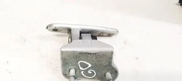 Mercedes-Benz C AMG W204 Rear door lower hinge 