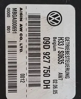 Volkswagen Touareg I Gearbox control unit/module 09D927750DH H33S0635 SGA000691